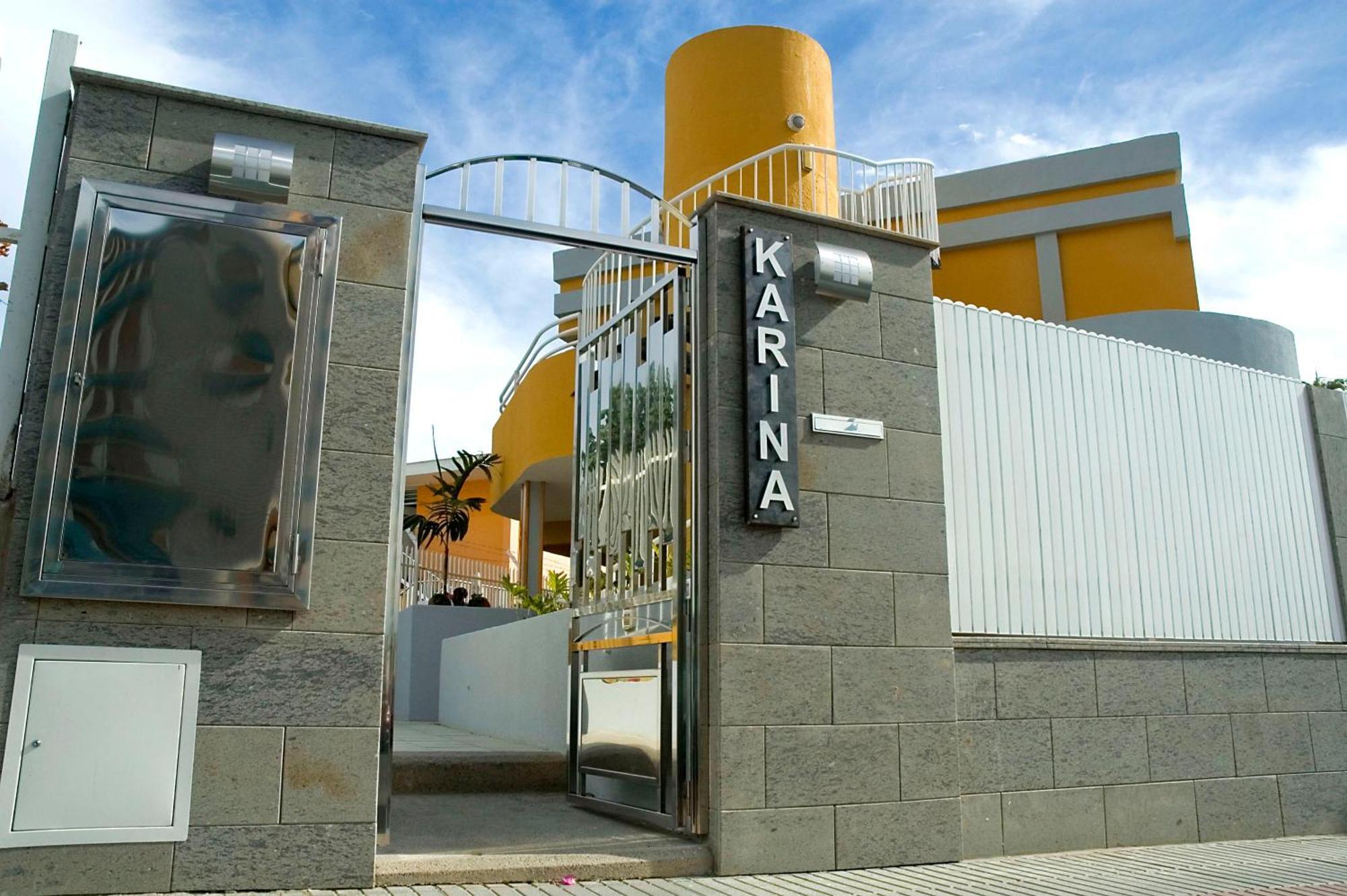 Apartamentos Karina Πλάγια ντελ Ινγκλές Εξωτερικό φωτογραφία